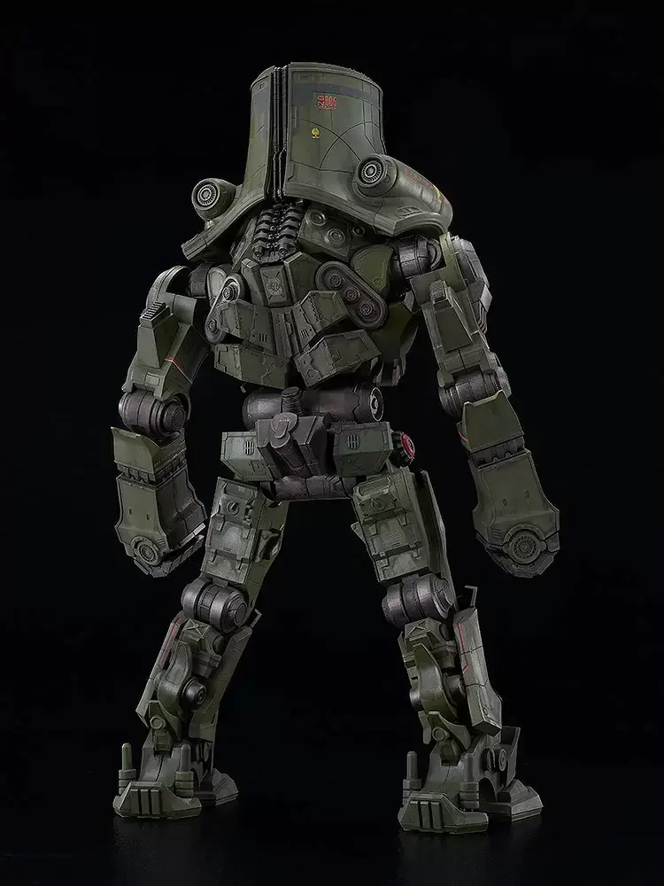 Cherno Alpha dalam pose